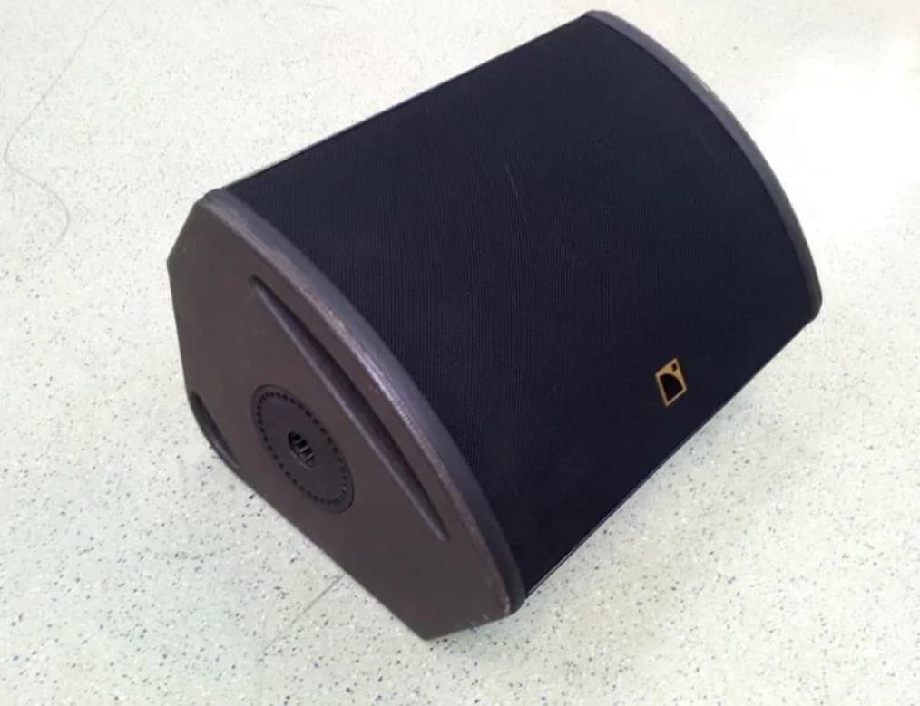 10 x L-Acoustics 115XT-HiQ