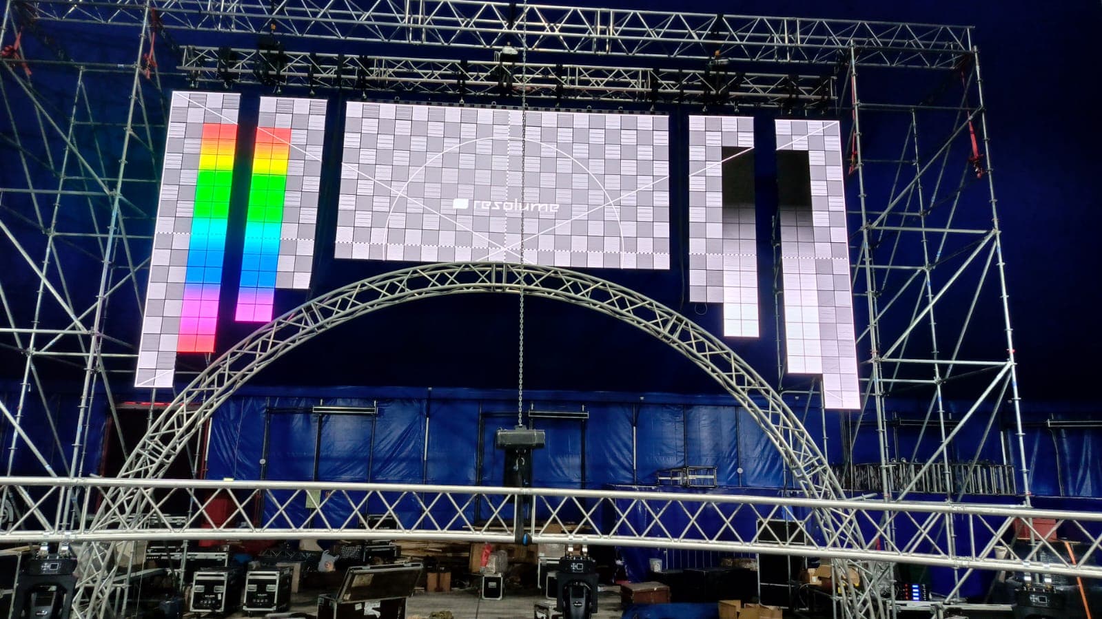 Светодиодный экран Gloshine 3.9 мм для помещений