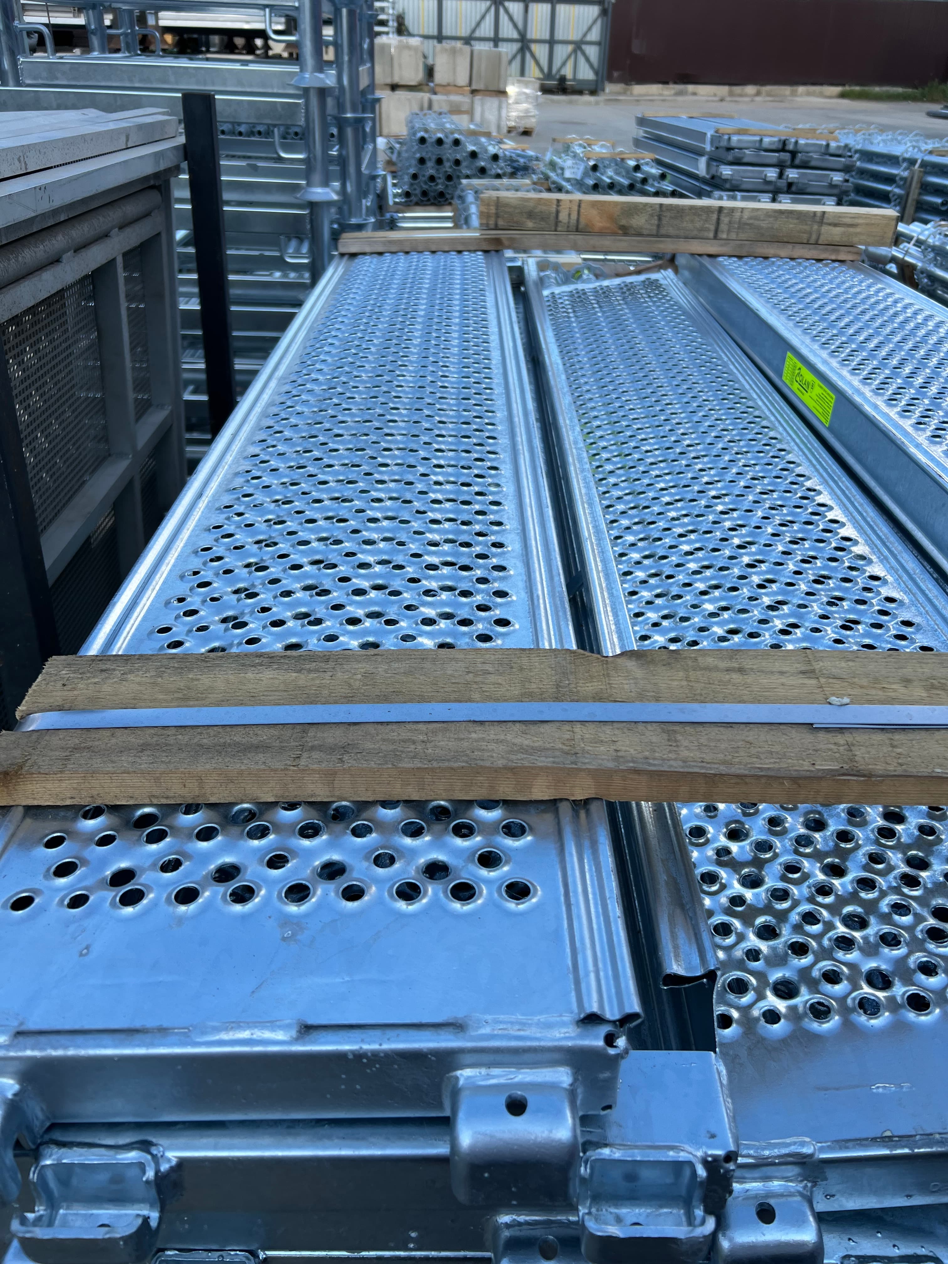 U-Настил Стальной 2.07х0.32м