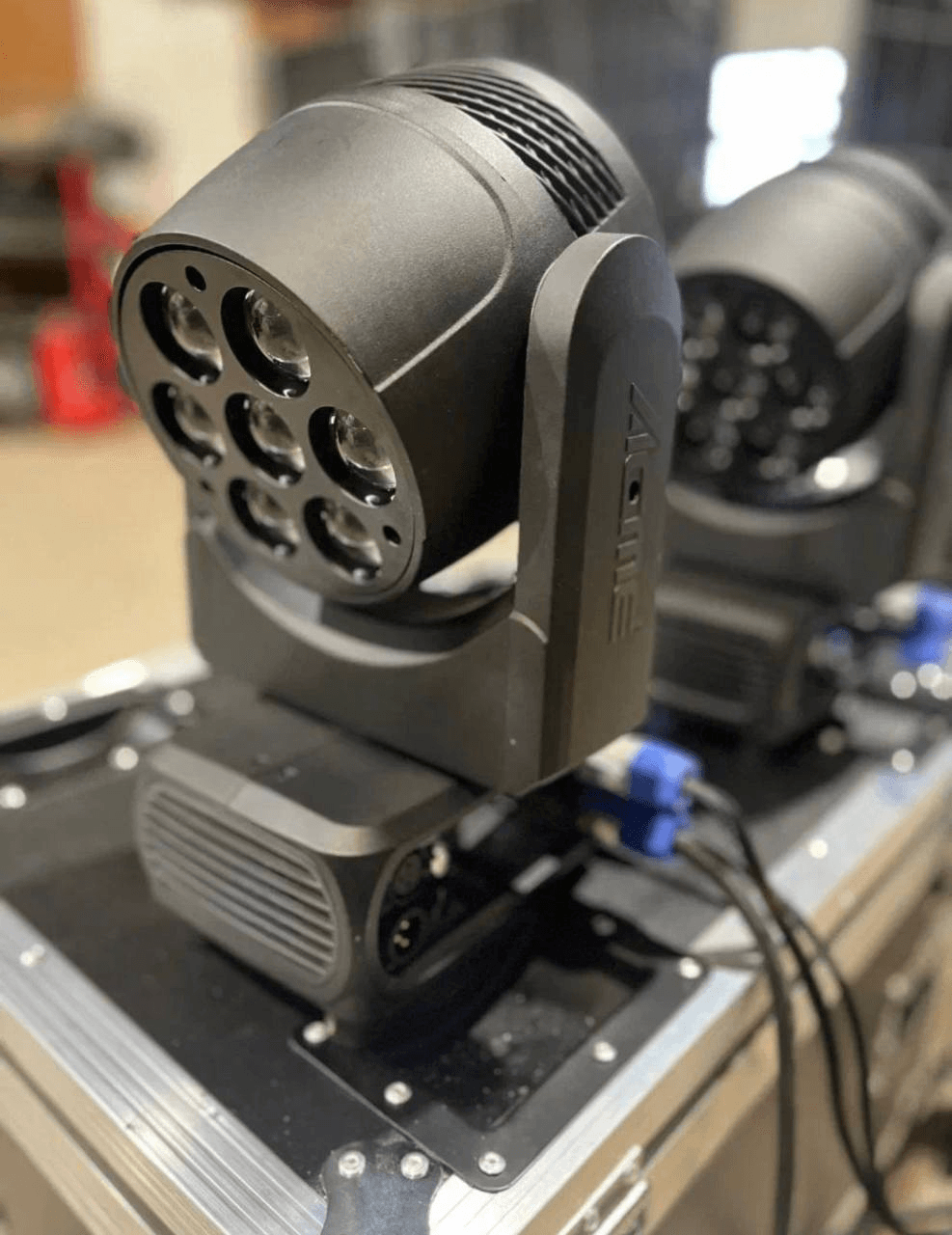 Acme Oxygen 7×40W LED Zoom Wash